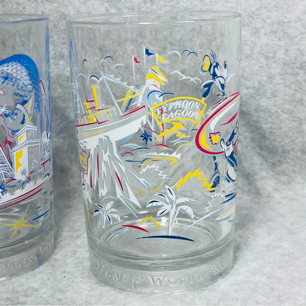 DISNEY World 25th‎ Anniversary Glasses Set of 2 Glass Cups Tumblers Goofy